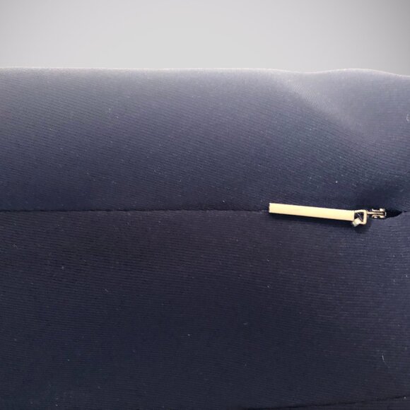 Tahari Navy Blue 2 Piece Fully Lined Pantsuit size 10 - Picture 3 of 7